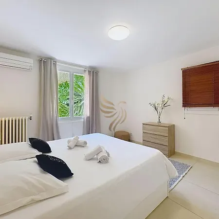 T3 Private Garden 2 Steps From The Center-clim Apartment Saint-Raphael (Var)