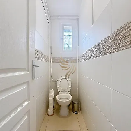 Apartment T3 Private Garden 2 Steps From The Center-clim *